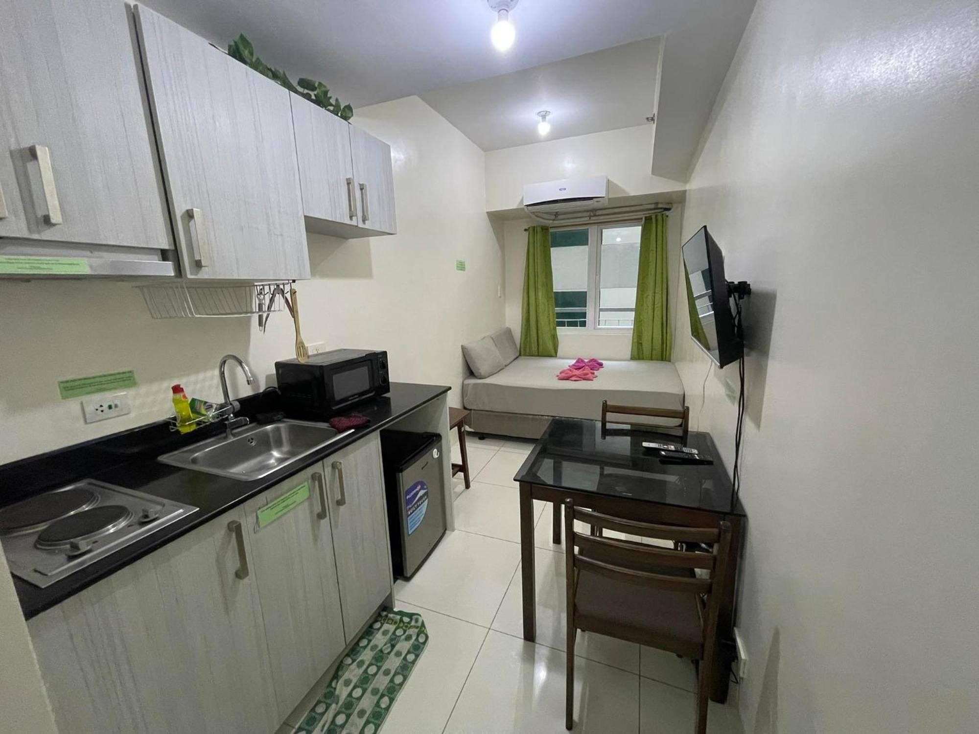 Green Residences Staycation By Pbyy Манила Екстериор снимка