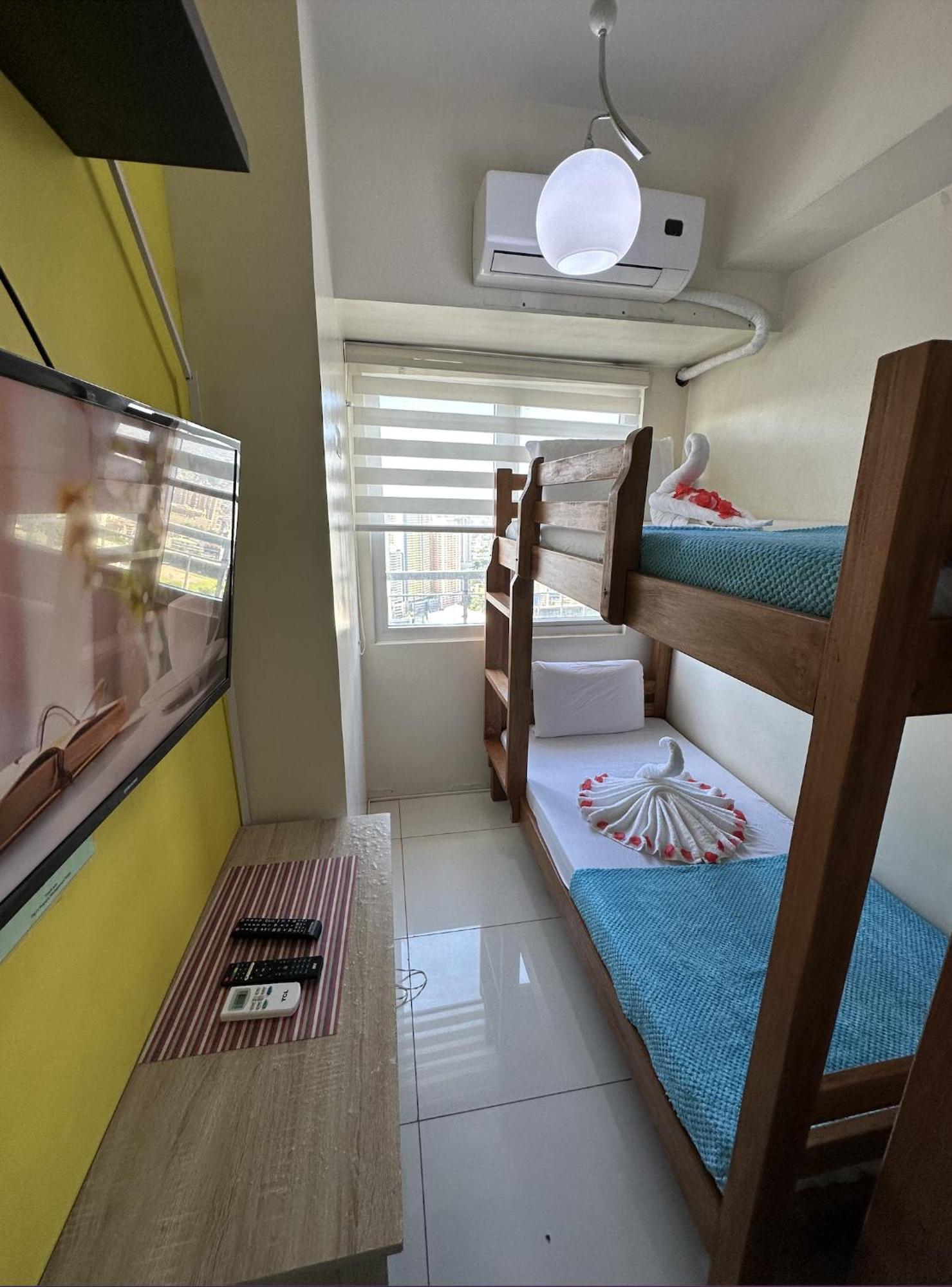 Green Residences Staycation By Pbyy Манила Екстериор снимка